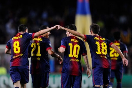 Dấu ấn Tito Vilanova qua 100 ngày "lĩnh ấn kiếm" tại Nou Camp - 3 Barcelona đang thăng hoa với tân HLV Tito Vilanova