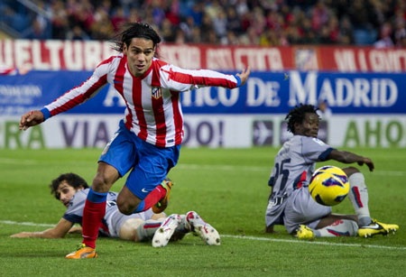 Những khoảnh khắc ấn tượng vòng 9 La Liga - 7 Hai tân binh “lạ mà quen” của La Liga là Celta Vigo và Deportivo cầm chân nhau với tỉ số 1-1.