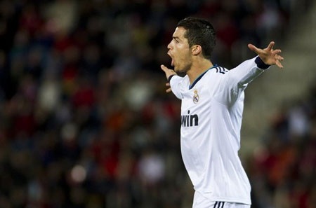 Những khoảnh khắc ấn tượng vòng 9 La Liga - 9 Hai tân binh “lạ mà quen” của La Liga là Celta Vigo và Deportivo cầm chân nhau với tỉ số 1-1.