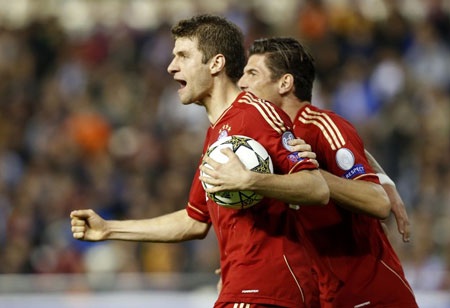 Chia điểm, Valencia và Bayern Munich dắt tay nhau đi tiếp - 3 Bayern Munich hoàn thành sớm mục tiêu giành vé đi tiếp một cách khá may mắn