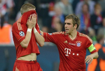 Schweinsteiger-Philipp Lahm: 10 năm cho một khúc ca bi tráng - 2 Có lẽ không nhiều cầu thủ phải nhận những thất bại cay đắng liên tiếp như họ