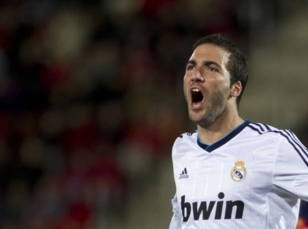 Sự trở lại của Higuain sẽ đánh thức Real Madrid? - 2 Mourinho đang rất cần một chiến binh như Higuain trong đội hình