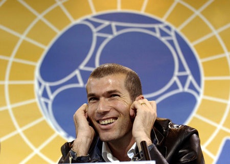 Zinedine Zidane: Năm 1998 chứng kiến nước Pháp có một vị vua mới, người đưa