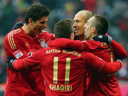 Bayern Munich hủy diệt Werder Bremen bằng tỉ số tennis - 3 Bayern Munich củng cố vững chắc ngôi đầu bằng chiến thắng với tỉ số tennis trước Bremen