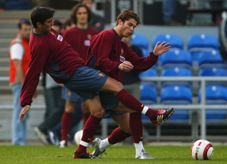 28 khoảnh khắc đáng nhớ cho sinh nhật thứ 28 của C.Ronaldo - 5 28 khoảnh khắc đáng nhớ cho sinh nhật thứ 28 của C.Ronaldo