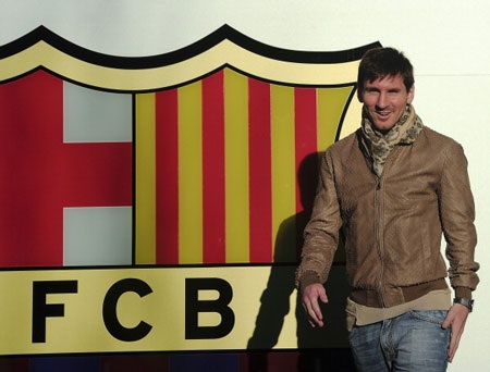 Messi đút túi 16 triệu euro/năm - 2 Messi có thể đút túi 16 triệu euro mỗi năm với bản hợp đồng mới vừa ký