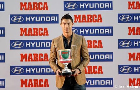 28 khoảnh khắc đáng nhớ cho sinh nhật thứ 28 của C.Ronaldo (P2) - 8 28 khoảnh khắc đáng nhớ cho sinh nhật thứ 28 của C.Ronaldo (P2)