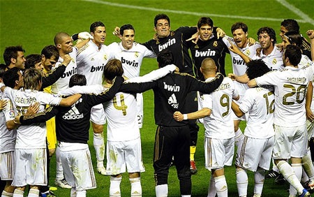 28 khoảnh khắc đáng nhớ cho sinh nhật thứ 28 của C.Ronaldo (P2) - 11 28 khoảnh khắc đáng nhớ cho sinh nhật thứ 28 của C.Ronaldo (P2)