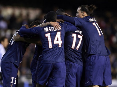 Ibrahimovic bị đuổi, PSG vẫn bảo toàn chiến thắng trước Valencia - 1 PSG nắm chắc một suất đi tiếp vào tứ kết với chiến thắng ngay tại Mestalla
