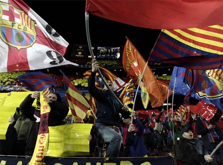 Đối với Lionel Messi, dường như không điều gì là anh không thể làm được với trái bóng trong chân.