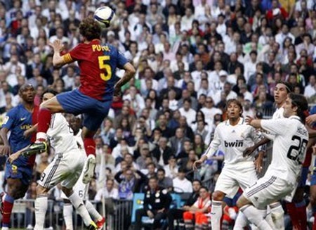 Những trận đấu hay nhất của Barcelona cùng thế hệ tiki-taka - 1 Real Madrid - Barcelona, 2-6 (2009):