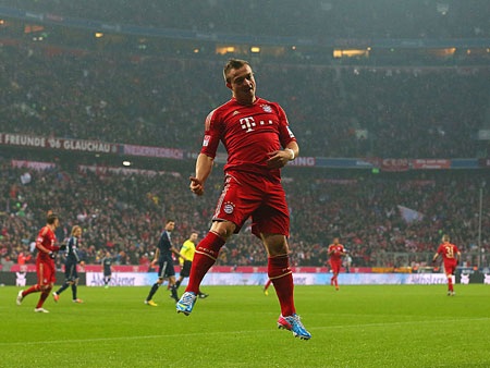 Hạ Hamburg 9-2, Bayern Munich tiến sát đến chức vô địch Bundesliga - 1 Shaqiri là người mở màn bữa tiệc bàn thắng cho Bayern Munich