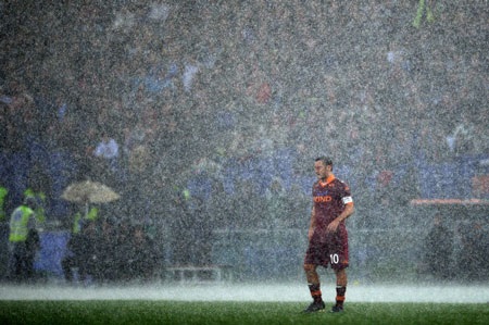 Francesco Totti: 20 năm một huyền thoại, một tình yêu bất diệt - 10 Francesco Totti: 20 năm một huyền thoại, một tình yêu bất diệt