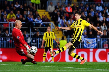 Đội hình tiêu biểu lượt đi tứ kết Champions League - 1 Willy Caballero (Malaga):