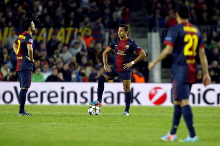 Những giây phút Barca thảm bại dưới tay Bayern ở Nou Camp - 16 …thánh địa Nou Camp và Barcelona tan nát trước sức mạnh hủy diệt của “hùm xám xứ Bavaria”.