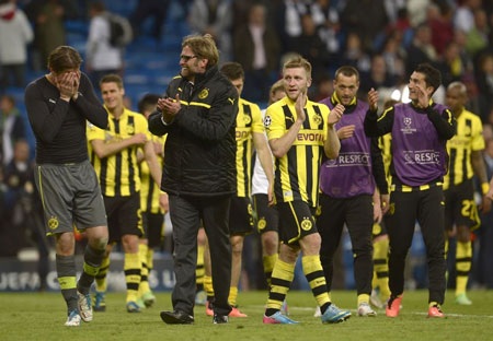Nhìn lại cú lội ngược dòng bất thành của Real Madrid - 16 Thầy trò Juergen Klopp vỡ òa trong niềm vui chiến thắng.