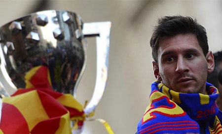 Barcelona ăn mừng chức vô địch La Liga thứ 22 trong lịch sử - 1 Chùm ảnh Barcelona ăn mừng chức vô địch La Liga thứ 22 trong lịch sử