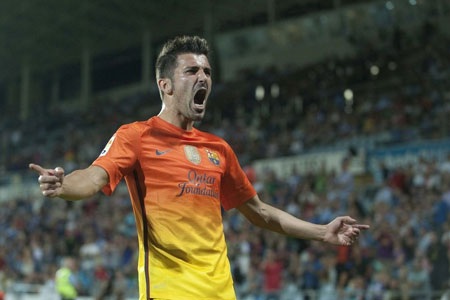 Những khoảnh khắc đáng nhớ của David Villa trong màu áo Barca - 18 Pha lập công đầu tiên của