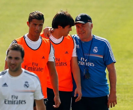 Real Madrid - Real Betis: Bữa tiệc đầu tại Bernabeu - 2 Mùa giải 2013-14 sẽ chính thức bắt đầu với thầy trò Ancelotti vào đêm nay