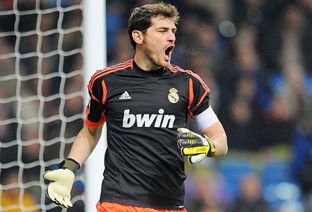 Real Madrid: Khi lối chơi tấn công là lẽ sống - 2 Thủ quân Casillas trở lại đội hình xuất phát trong một trận đấu chính thức kể từ ngày 15/1