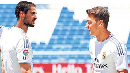 Real Madrid: Khi lối chơi tấn công là lẽ sống - 3 Cặp Isco-Ozil sẽ đém đến sức sáng tạo không giới hạn