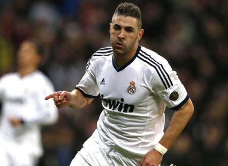 Nhật ký chuyển nhượng ngày 22/8 - 1 Real Madrid và Benzem đang đàm phán gia hạn hợp đồng