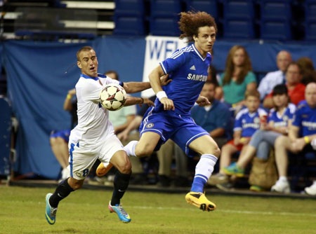 Barca ra giá 40 triệu euro cho David Luiz