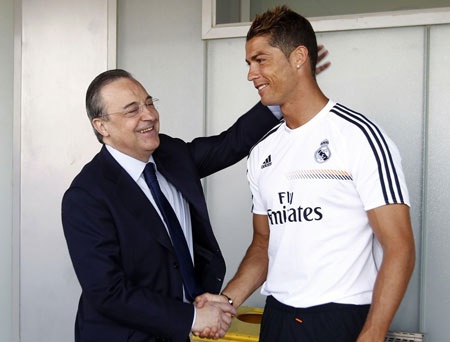 C.Ronaldo sẽ gia hạn hợp đồng với Real Madrid trước ngày 22/9 - 1 C.Ronaldo sẽ gia hạn hợp đồng với Real Madrid trước ngày 22/9