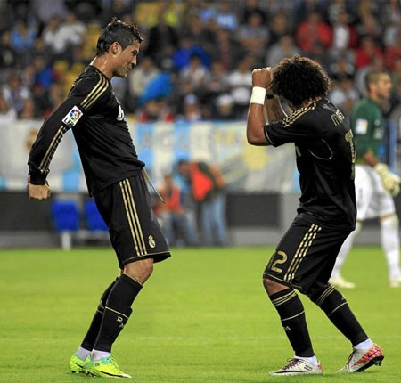 C.Ronaldo: Những khoảnh khắc làm nên lịch sử tại Bernabeu - 10 Luôn nghiêm khắc đối với bản thân, Cristiano Ronaldo luôn duy trì được một cơ thể rất cường tráng.