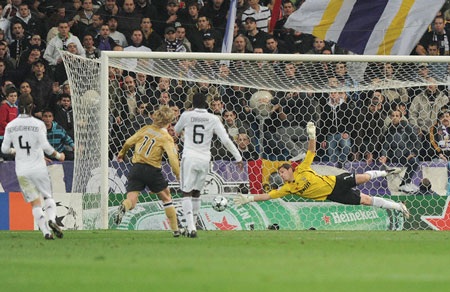 Iker Casillas: Cơn ác mộng mang tên Juventus - 2 Juventus thực sự là nỗi ám ảnh của Casillas