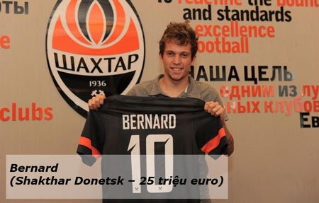 Tiền đạo người Tây Ban Nha khởi đầu đầy ấn tượng trong màu áo