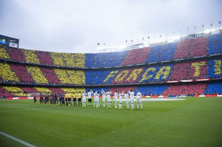 Những hình ảnh ấn tượng từ trận "siêu kinh điển" tại Nou Camp - 6 Gerardo Martino lần đầu tham dự trận cầu thường niên hấp dẫn nhất của làng túc cầu.