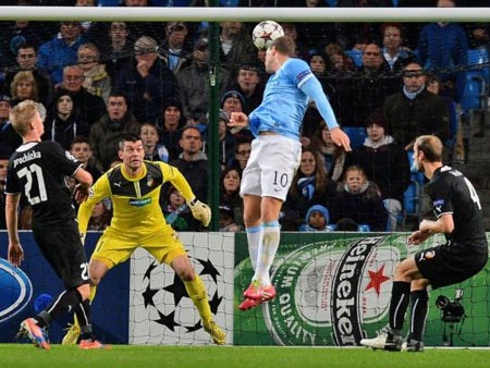 Hạ gục CSKA Moscow, Bayern Munich duy trì mạch trận toàn thắng - 2 Hàng công Manchester City tiếp tục thi đấu bùng nổ
