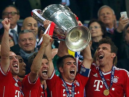 L'Equipe công bố đội hình xuất sắc nhất năm 2013 - 1 Bayern Munich chiếm thế áp đảo trong đội hình tiêu biểu 2013 của L'Equipe