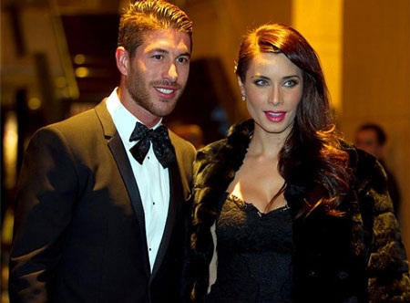 Dàn WAGs Real Madrid làm "điên đảo" đêm trao giải Quả bóng vàng - 4 Dàn WAGs Real Madrid làm điên đảo đêm trao giải Quả bóng vàng