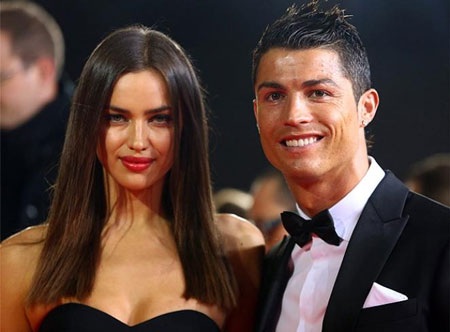 Dàn WAGs Real Madrid làm "điên đảo" đêm trao giải Quả bóng vàng - 2 Hải Hà