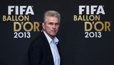 C.Ronaldo giành Quả bóng vàng FIFA 2013 - 2 Heynckes được vinh danh là huấn luyện viên xuất sắc nhất năm