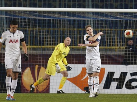 Vòng 1/32 Europa League: Juventus thắng nhàn, Tottenham thua sốc - 1 Tottenham bất ngờ bại trận trước Dnipro