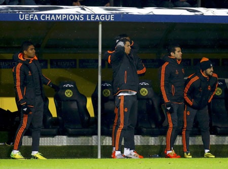 Real Madrid và 90 phút giông bão tại Signal Iduna Park - 15 C.Ronaldo thất vọng tràn trề khi chứng kiến màn trình diễn kém cỏi của các đồng đội.