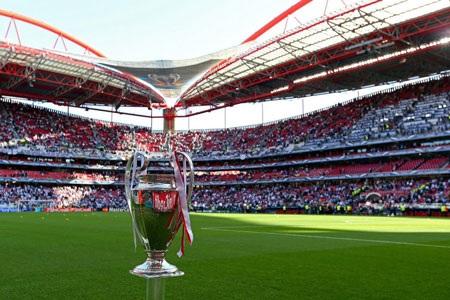 Nhìn lại 120 phút derby Madrid đầy cảm xúc tại Lisbon - 1 Danh hiệu danh giá nhất châu Âu.
