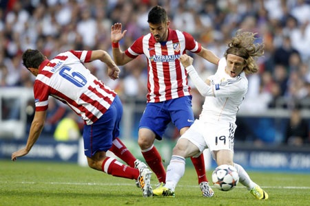 Nhìn lại 120 phút derby Madrid đầy cảm xúc tại Lisbon - 5 Đội hình xuất phát của Atletico Madrid.