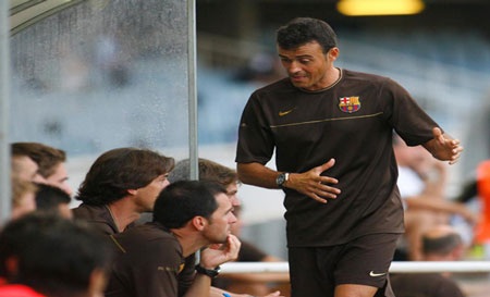 Luis Enrique: Từ ngôi sao Real đến người dẫn dắt Barca - 8 Luis Enrique cùng đồng đội