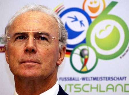 Franz Beckenbauer: Hoàng đế vĩ đại - 17 Đối với
Beckenbauer, HLV đội tuyển quốc gia Helmut Schön không khác gì một người cha.
