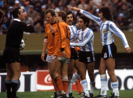 Mario Kempes, kẻ chinh phục - 8 Kỳ 1: Mario Kempes, kẻ chinh phục