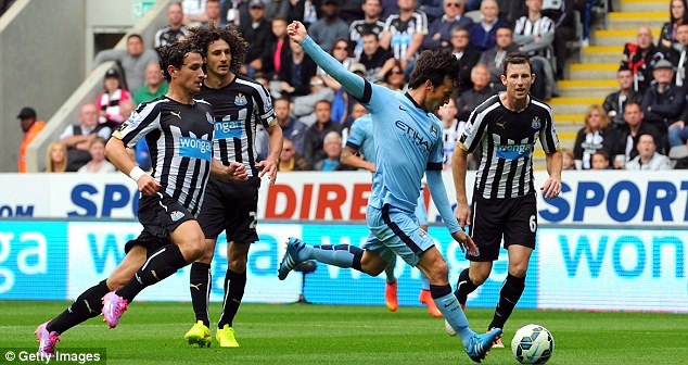 10 cầu thủ xuất sắc nhất vòng đấu mở màn Premier League - 2 David Silva
vẫn là một trong những tiền vệ công hay nhất Premier League