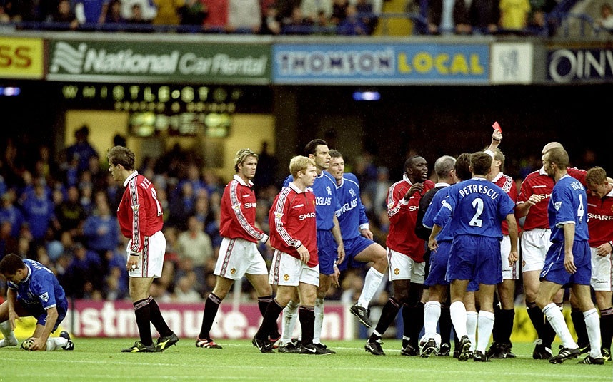 Điểm lại 10 trận thua ê chề nhất trong lịch sử Man United