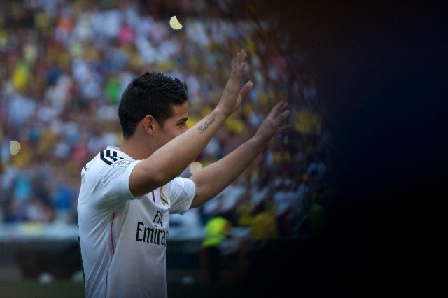 Real Madrid: Bộ mặt khác của James Rodriguez - 2 Thương vụ
James Rodriguez gặp khá nhiều chỉ trích