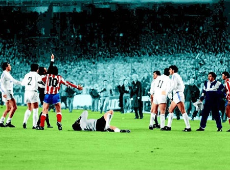 Derby thành Madrid qua những bức ảnh lịch sử