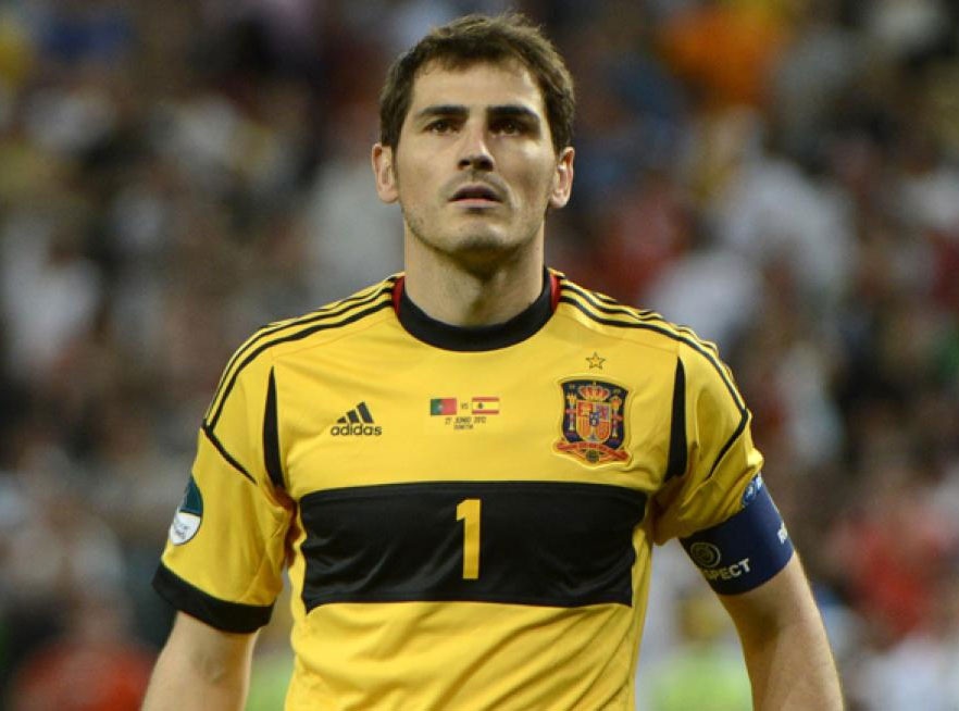 Iker Casillas: Người hùng và tội đồ - 1 Casillas
không còn đem đến sự an tâm trong khung gỗ