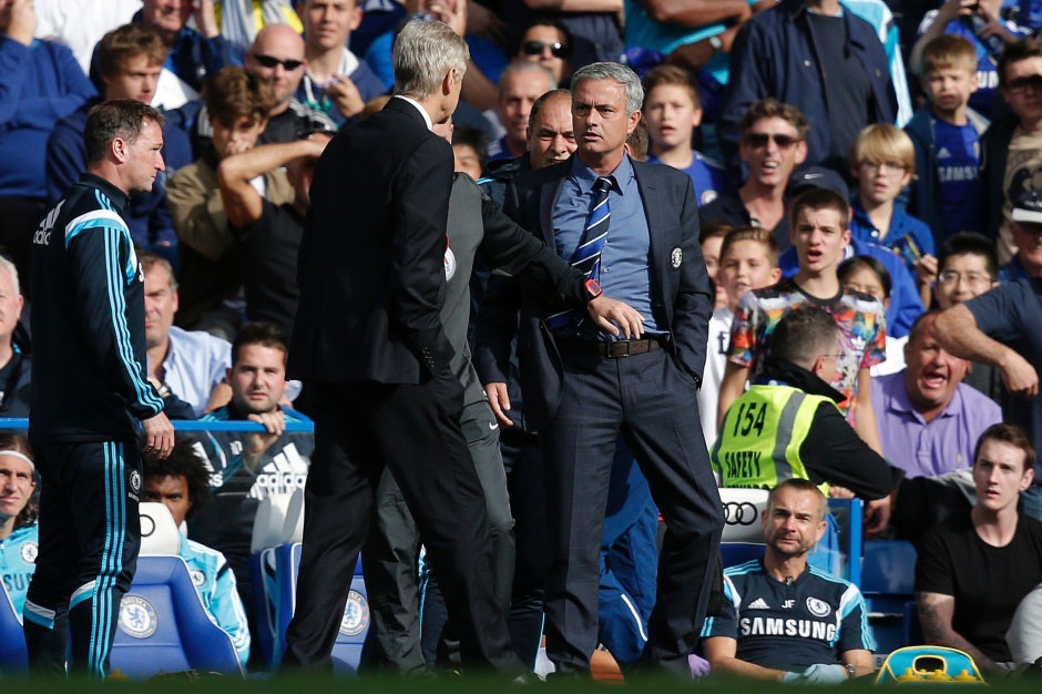 Nhìn lại 90 phút Chelsea “nghiền nát” Arsenal - 3 Ba năm kể từ
khi Fabregas ra đi, Arsenal đã đổi thay rất nhiều.